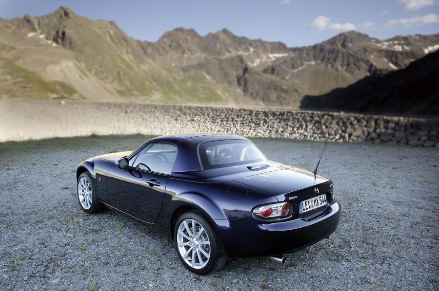  Mazda MX-5 Roadster Coupe 2006 года  (фото 169 из 212)